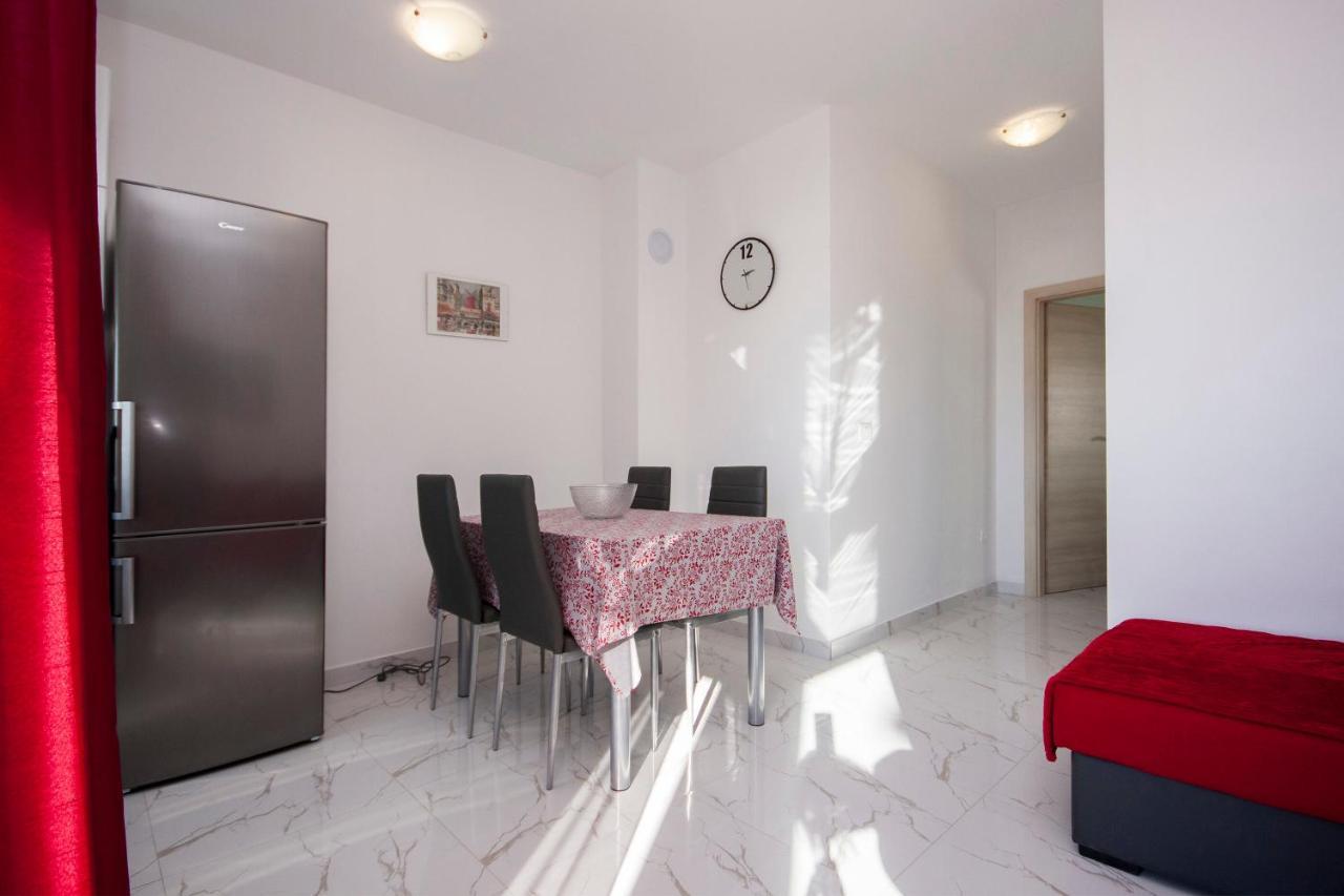 Apartments Osti Рогозниця Екстер'єр фото