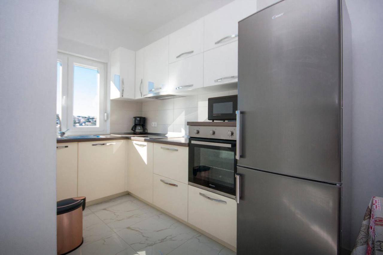 Apartments Osti Рогозниця Екстер'єр фото