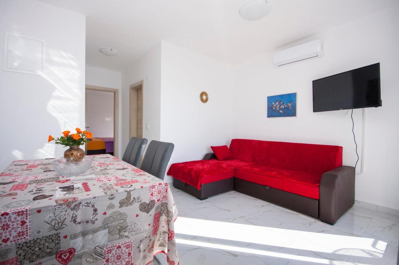 Apartments Osti Рогозниця Екстер'єр фото