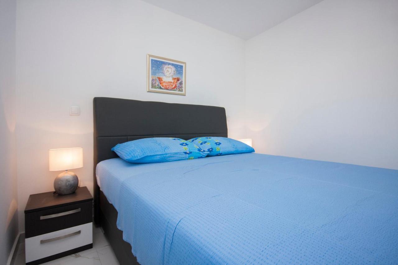 Apartments Osti Рогозниця Екстер'єр фото